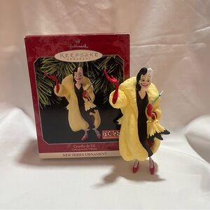 Hallmark Keepsake Ornament Cruella de Vil 1998 Disney 101 Dalmations Villain